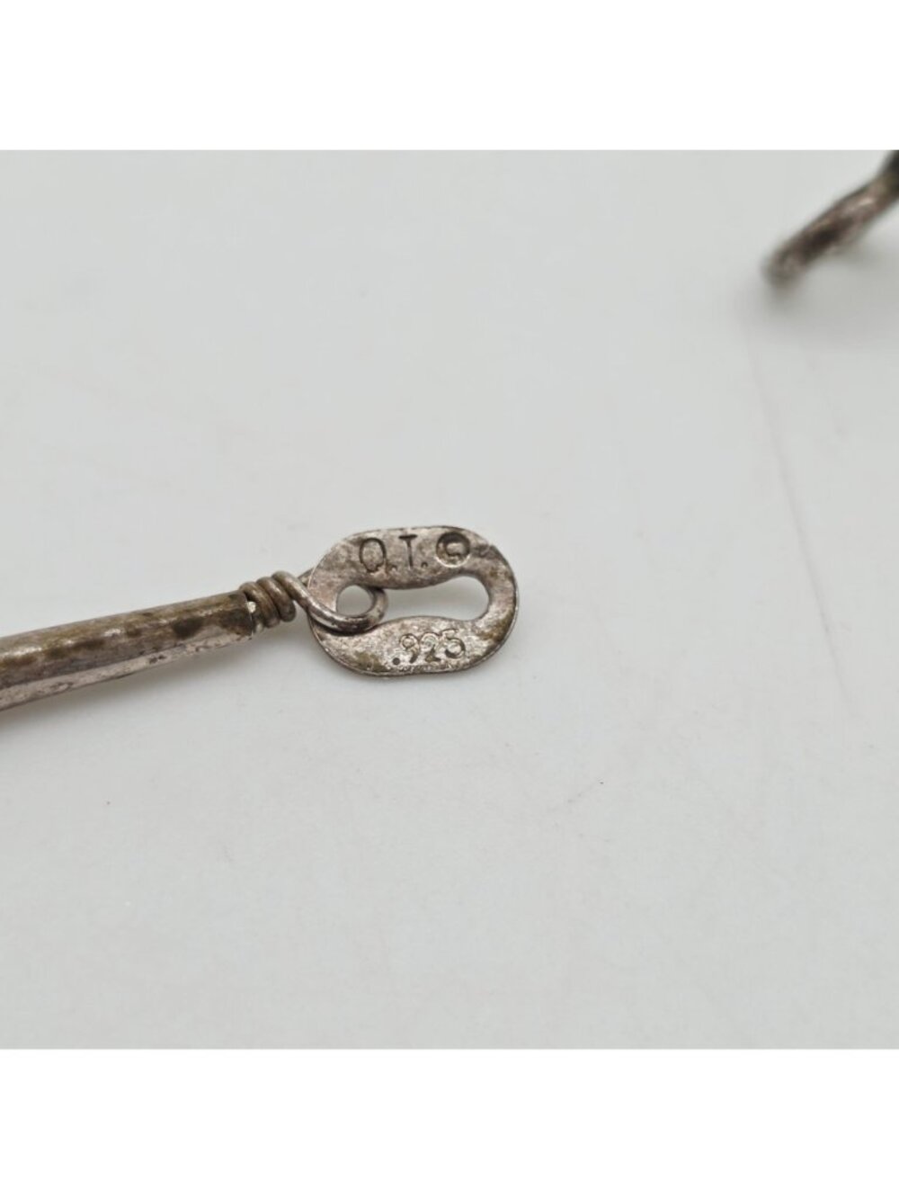 30” Old Carlisle Native American Liquid Sterling Silver 30 Strand Necklace Cones - Picture 11 of 13